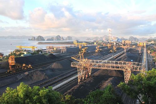 11 tháng, TKV sản xuất 3,45 triệu tấn than nguyên khai