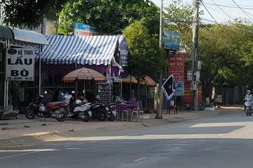 Nhân viên thủ quỹ chết trong tư thế treo cổ tại trường học