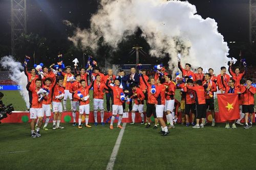 U22 Việt Nam giành HCV SEA Games 30: Nỗ lực không biết mệt mỏi của 'chiến binh sao vàng'