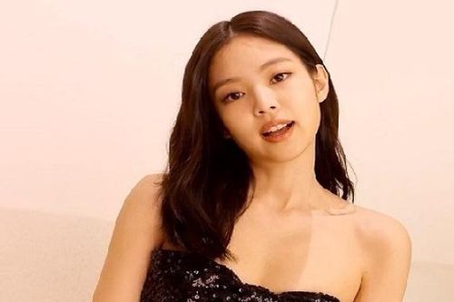 Jennie Blackpink siêu gợi cảm, thu hút sự chú ý dưới cái lạnh 0 độ