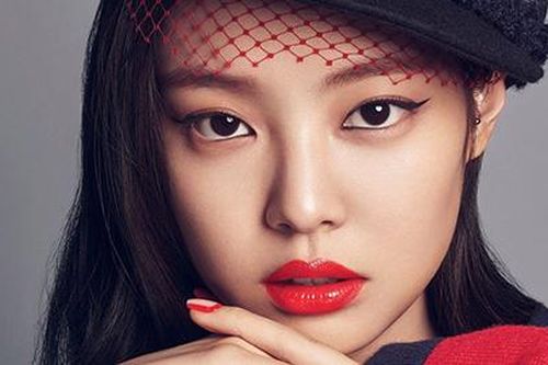 Jennie Blackpink gửi lời xin lỗi vì làm người hâm mộ thất vọng