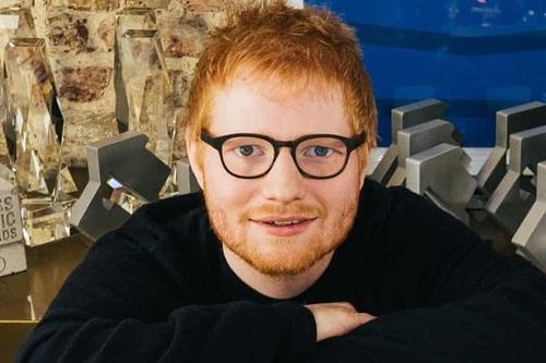 Ed Sheeran được trao danh hiệu 'Nghệ sĩ số 1 thập kỷ' của Anh