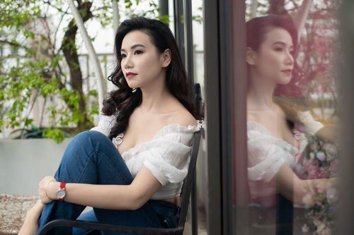 Nhan sắc thật của cô gái bị ghét nhất 'Hoa hồng trên ngực trái'