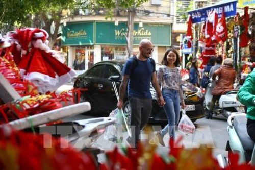 Hà Nội rộn ràng mùa Giáng sinh