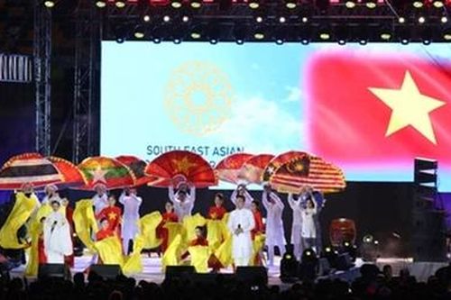 SEA Games 30 bế mạc ngắn gọn và ý nghĩa
