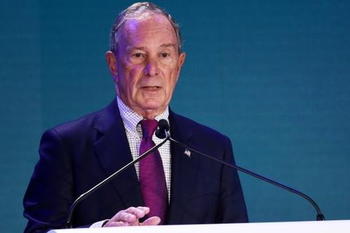 Ứng cử viên Tổng thống Mỹ Bloomberg ủng hộ 10 triệu USD cho phe Dân chủ