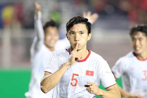Xem lại màn trình diễn tuyệt vời của Đoàn Văn Hậu ở chung kết SEA Games 2019
