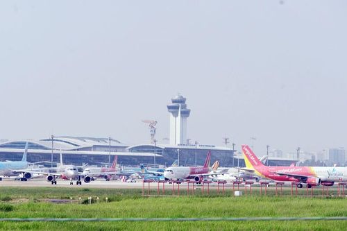 Tháo điểm nghẽn hạ tầng hàng không