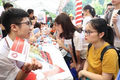 Nhiều trường ĐH chính thức dừng tuyển sinh hệ cao đẳng