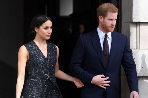 Hoàng tử Harry và Meghan Markle tiếp tục vắng mặt ở sự kiện quan trọng của hoàng gia