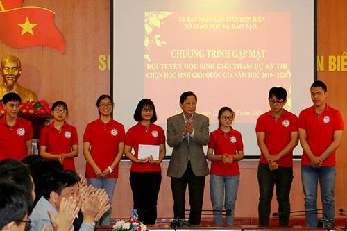 Gặp mặt đội tuyển học sinh giỏi quốc gia năm học 2019 - 2020