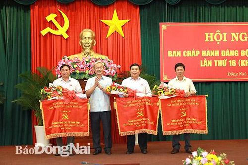 Nghiêm túc đánh giá, xếp loại chất lượng tổ chức Đảng và đảng viên