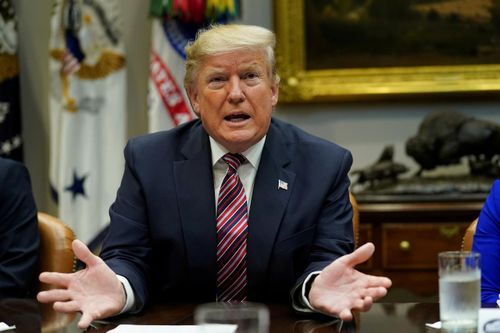 TT Trump vừa lập kỷ lục về số tweet viết trong một ngày