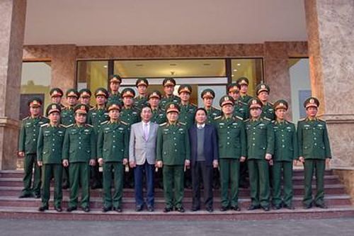 Đoàn công tác Quân ủy Trung ương, Bộ Quốc phòng thăm và làm việc tại Bộ tư lệnh Quân khu 1