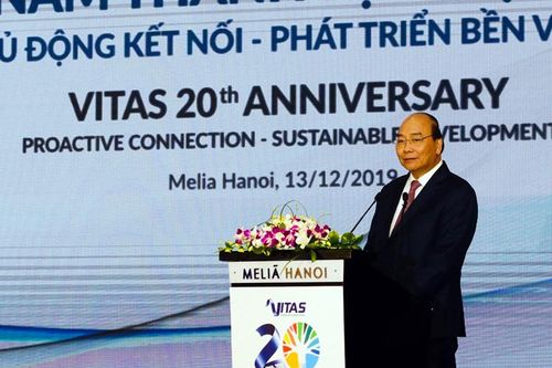 Thủ tướng Nguyễn Xuân Phúc: Đến năm 2030, phấn đấu kim ngạch xuất khẩu dệt may đạt 100 tỷ USD