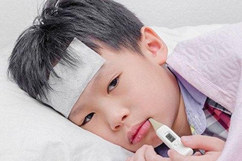 Cao điểm mùa cúm - Cha mẹ cần lưu ý gì để con không gặp biến chứng?