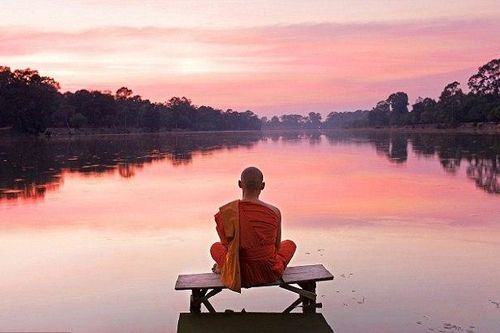 Tùy duyên điều phục tâm