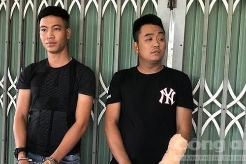 Bị bắt khi vừa nhận ma túy từ Sài Gòn chuyển về