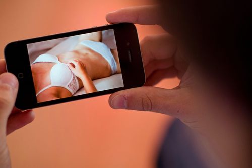 Người dùng iPhone xem phim khiêu dâm nhiều hơn Android