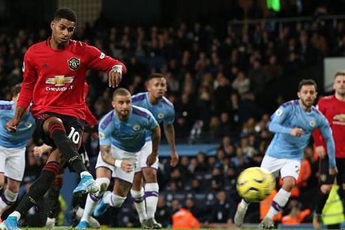 MU: Đá cùng số trận, Rashford đã vượt trội Ronaldo ở những điểm nào?