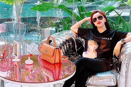 Bảo Thy thay đổi ra sao sau 1 tháng kết hôn với đại gia gốc Hà Tĩnh?