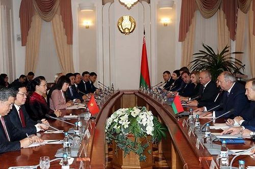 Chủ tịch QH Nguyễn Thị Kim Ngân hội đàm, hội kiến các nhà lãnh đạo CH Bê-la-rút