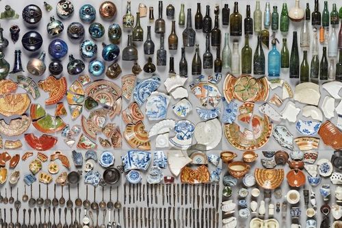 Bất ngờ với 700.000 vật dụng hằng ngày được tìm thấy ở dòng sông của Amsterdam