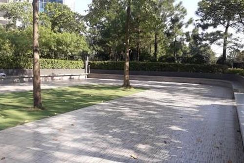 Bé 12 tuổi bị hành hung ở khu đô thị Ciputra, cần khởi tố vụ án