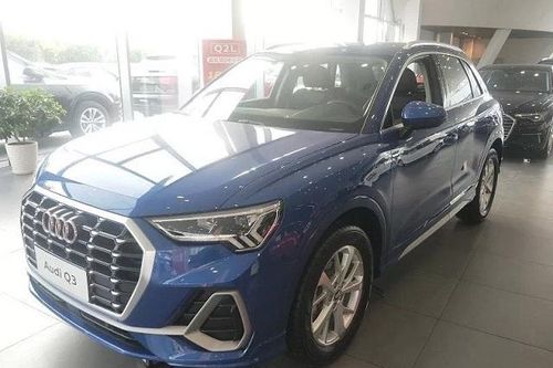 Bố mẹ phải đền 230 triệu do con làm xước 10 chiếc Audi trong showroom