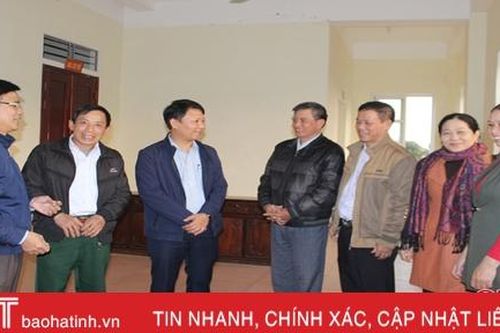 32 cán bộ xin thôi việc, Can Lộc giải bài toán dôi dư sau sáp nhập