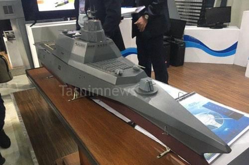 Khu trục mới của Iran ăn đứt tàu ba thân Mỹ dù thiết kế 'na ná'