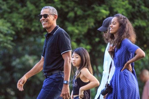 Ông Obama và vợ với cuộc sống thú vị hậu Nhà Trắng