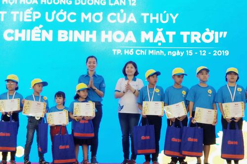 Hơn 1,5 tỷ đồng ủng hộ bệnh nhi ung thư