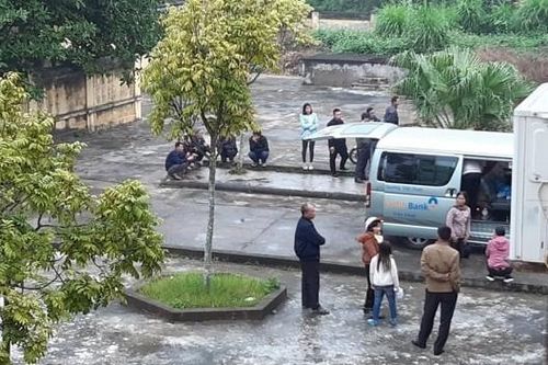 Phát hiện nguyên Phó giám đốc tử vong trong ao bệnh viện ở Ninh Bình