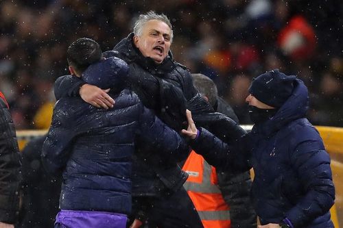 Mourinho cùng Tottenham thắng nghẹt thở ở phút 91