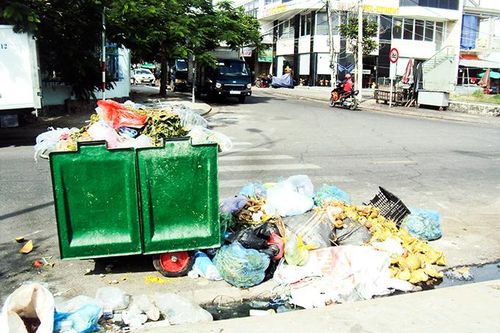 Cần đặt thêm thùng thu gom rác