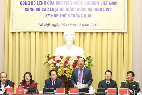Công bố một số luật mới