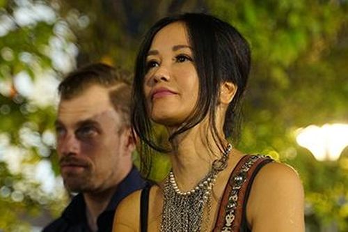Sao Việt say sưa thưởng thức âm nhạc ở phố đi bộ Nguyễn Huệ