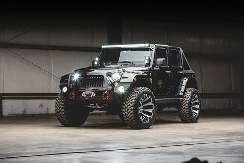 Jeep Wrangler hóa thành chiến binh trong vỏ bọc off-road mới