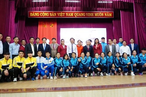 Thừa Thiên Huế: Tạo điều kiện và đãi ngộ tốt để VĐV yên tâm cống hiến