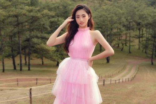 Hoa hậu Lương Thùy Linh tiết lộ điều sẽ làm đầu tiên khi trở về Việt Nam