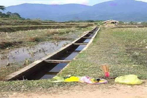 Phát hiện thi thể người đàn ông dưới mương nước