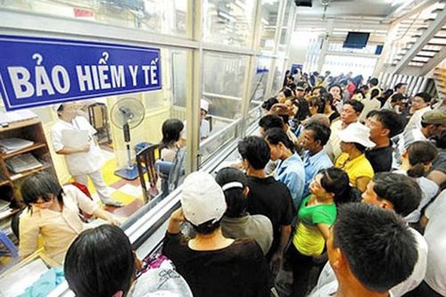 Bắt buộc tất cả thành viên gia đình tham gia BHYT cùng một thời điểm