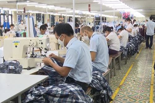 Tăng thời gian làm thêm giờ tối đa theo tháng lên đến 40 giờ/01 tháng
