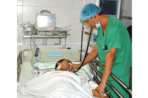 Cứu sống 2 bệnh nhân bị vết thương tim nguy kịch tính mạng