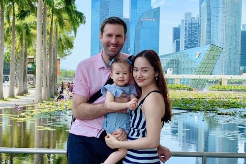 Lan Phương tiết lộ bí quyết con gái ngoan ngoãn khi đi máy bay, không làm phiền hành khách