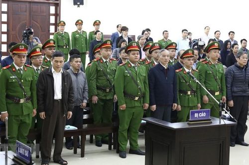 Phiên tòa vụ AVG: Con gái ông Nguyễn Bắc Son vắng mặt, nhiều tài liệu chưa được 'giải mật'