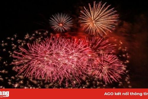 Chợ Mới bắn pháo hoa đêm giao thừa Tết Nguyên đán Canh Tý 2020
