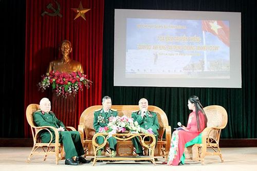 Bộ CHQS tỉnh: Tọa đàm truyền thống 'Quân đội anh hùng, tận trung với Đảng, tận hiếu với dân'