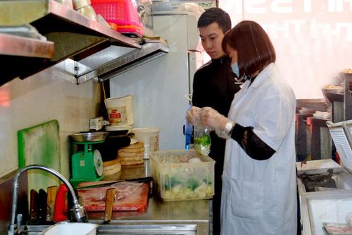 An toàn thực phẩm dịp Tết: Đến hẹn lại… lo!